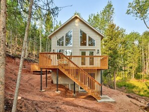 Exterior - Aspen Grove Chalet - Colorado living dream (Woodland Park)