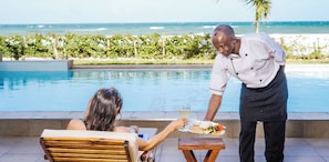 Outdoor pool - YU Resort (Msambweni)