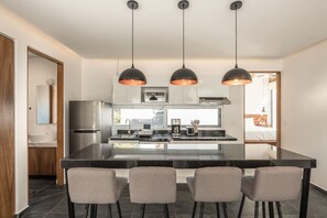 Fridge, microwave, oven, stovetop