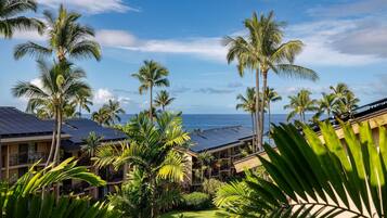 Condo, Multiple Beds (Kona Makai 4-306) | Property grounds