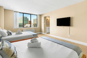 Ropa de cama de alta calidad y cortinas blackout