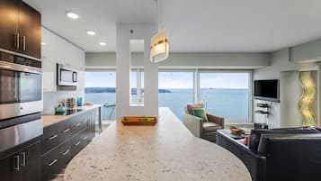 Premium Condo | Living area | 43-inch TV with digital channels