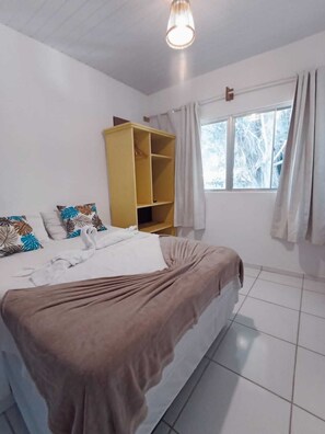 Chambre Double | Rideaux occultants, Wi-Fi gratuit