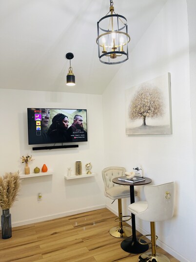 Newly Built Mid-Century Cozy Bungalow