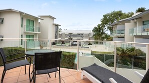 Outdoor dining - 12"Regatta" 221-227 Gympie Tce Noosaville (Noosaville)