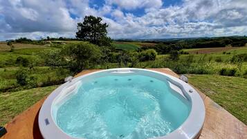 Casa de campo | Banheira de hidromassagem particular