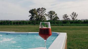 Bañera de hidromasaje exterior