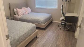 1 bedroom, in-room safe, free WiFi, wheelchair access