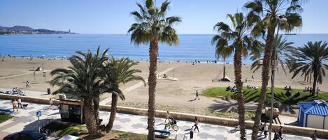 Plage, serviettes de plage