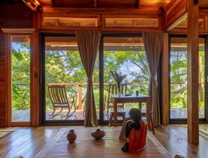 Ocean Rooms | Área de sala de estar