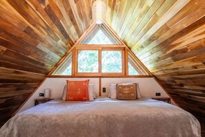 Alta Vista Loft | Premium bedding, in-room safe, free WiFi, bed sheets - Tierra Encantada (Nosara)