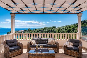 Property grounds - Villa Sailing Blue with Pool (Selca)