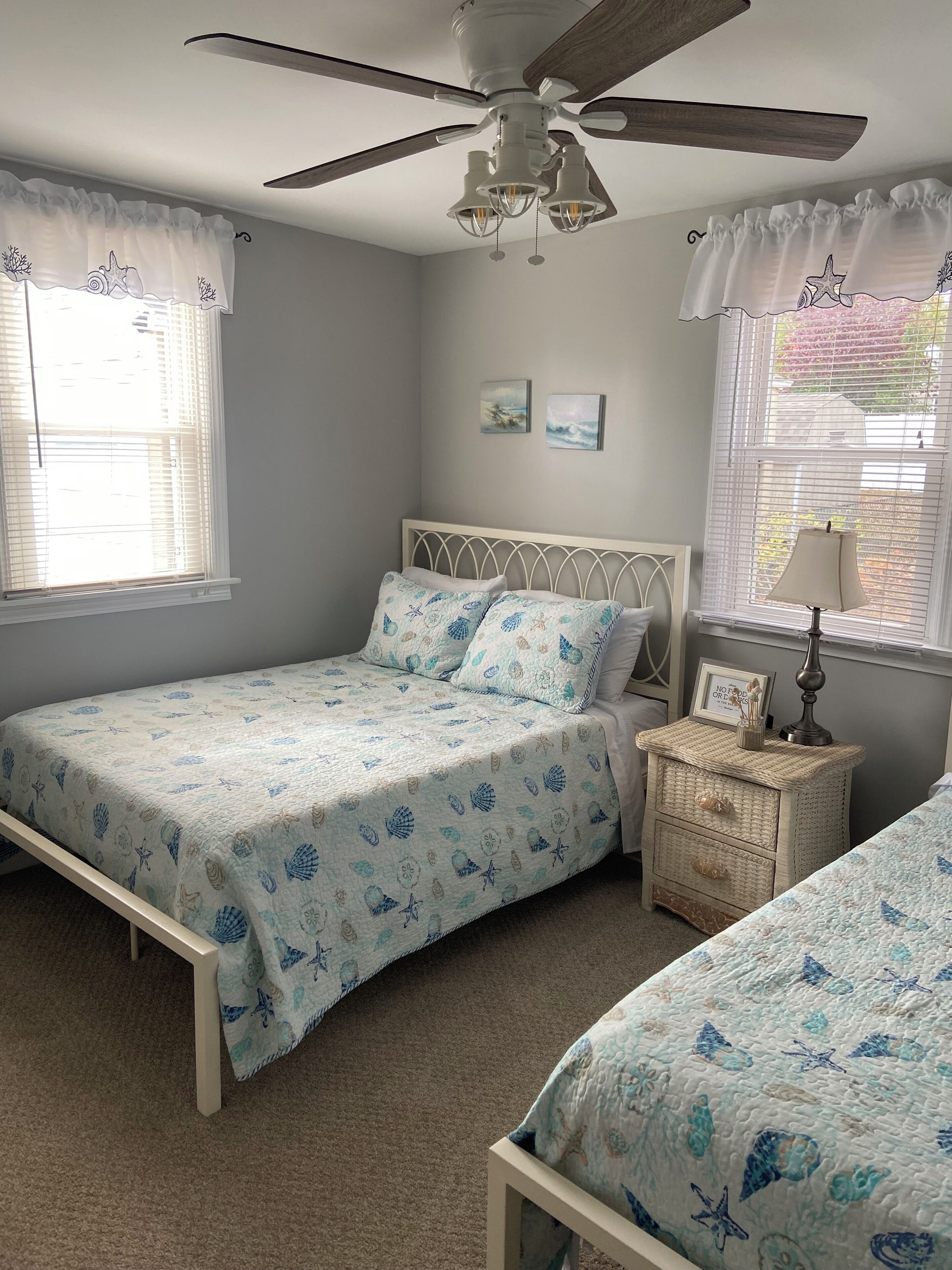 3 bedrooms, iron/ironing board, travel cot, free WiFi