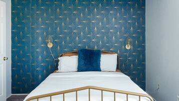 3 Schlafzimmer, Schreibtisch, Bügeleisen/Bügelbrett, kostenloses WLAN