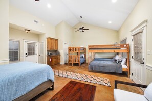 12 bedrooms, WiFi, bed sheets