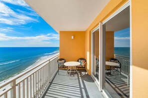 Outdoor dining - Splash 804E (Panama City Beach)