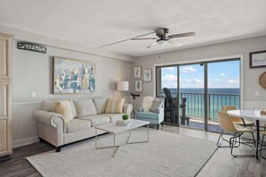 TV - The Summit 919 - Ocean Front Beach Retreat (Panama City)
