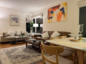 スマートテレビ、書庫