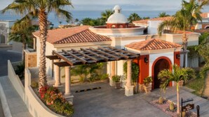 A building with a dome, a pergola, and palm trees. - Christmas or NYE in CABO!
Private Pool with Ocean View!
Entire Villa all for YOU (Cabo San Lucas)