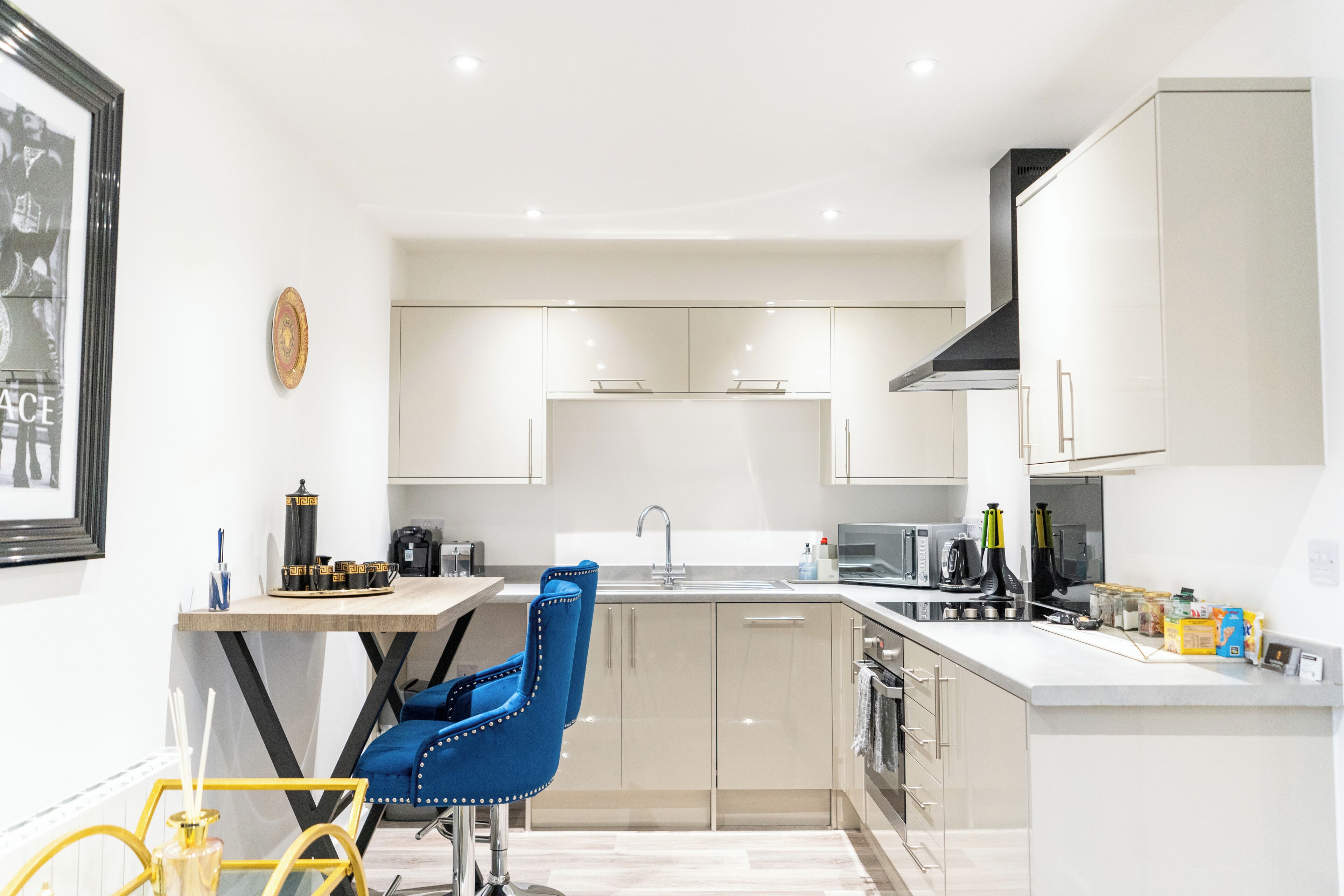 Fridge, microwave, oven, dishwasher