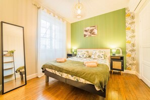 Desk, iron/ironing board, free WiFi, bed sheets