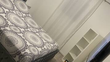 1 camera, Wi-Fi gratuito