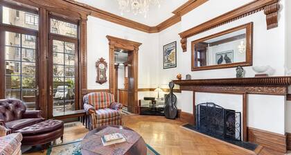 Central Park Townhome, 2,400 Timeless Sq.-Feet with Two Private Outdoor Spaces