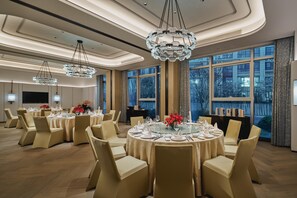 Restaurant - Crowne Plaza Shangluo (Shanglou)