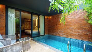 Luxury Suite, 1 Queen Bed, Private Pool | Private pool