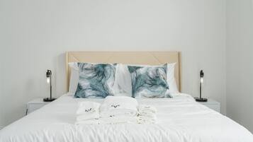 1 dormitori, escriptori, planxa i posts de planxar i wifi gratuïta