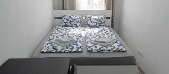 Enkplatz U3- Affordable 5BR shared Apt.