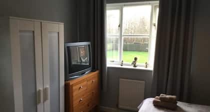Constantine Court Homestay
Shared bathroom with owner