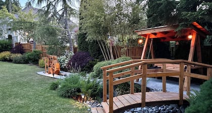 Charming Mill Bay 2 Br Suite