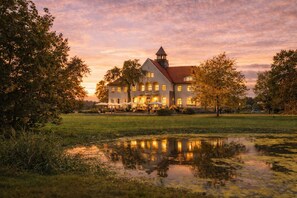 Exterior - Schloss Krugsdorf (Krugsdorf)