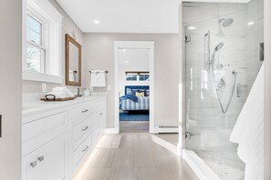 Shower, hair dryer, towels