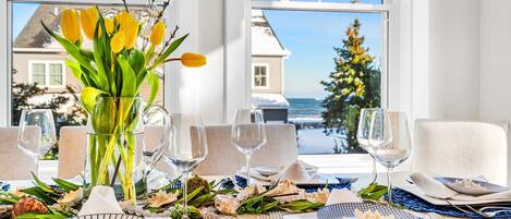 تناول الطعام