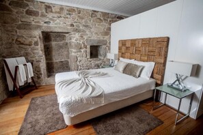 1 chambre, bureau, Wi-Fi gratuit, draps fournis