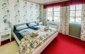 3 habitaciones, cuna de viaje y wifi gratis