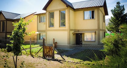 Comfortable duplex with garden, barbecure & parking