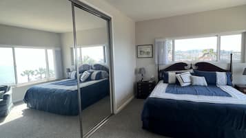 2 bedrooms, desk, WiFi, bed sheets