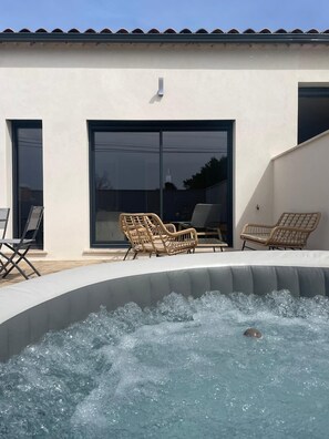 Terrace/patio - Gîte un air de Provence (Eyguières)