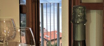 Sweet Island Cloud View _ Lakeview Pool, Terrace & Garden apartment