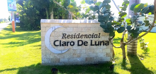 Exterior detail - Beautiful Villa in Cabarete Puerto Plata .walking Distance to the beach . (Cabarete)