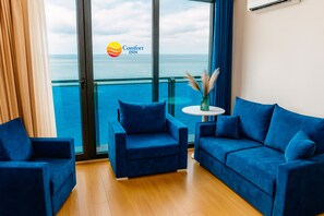 Panoramic Suite - Comfort Inn Orbi City (Batumi)