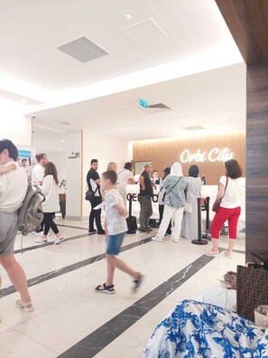 Reception - Comfort Inn Orbi City (Batumi)