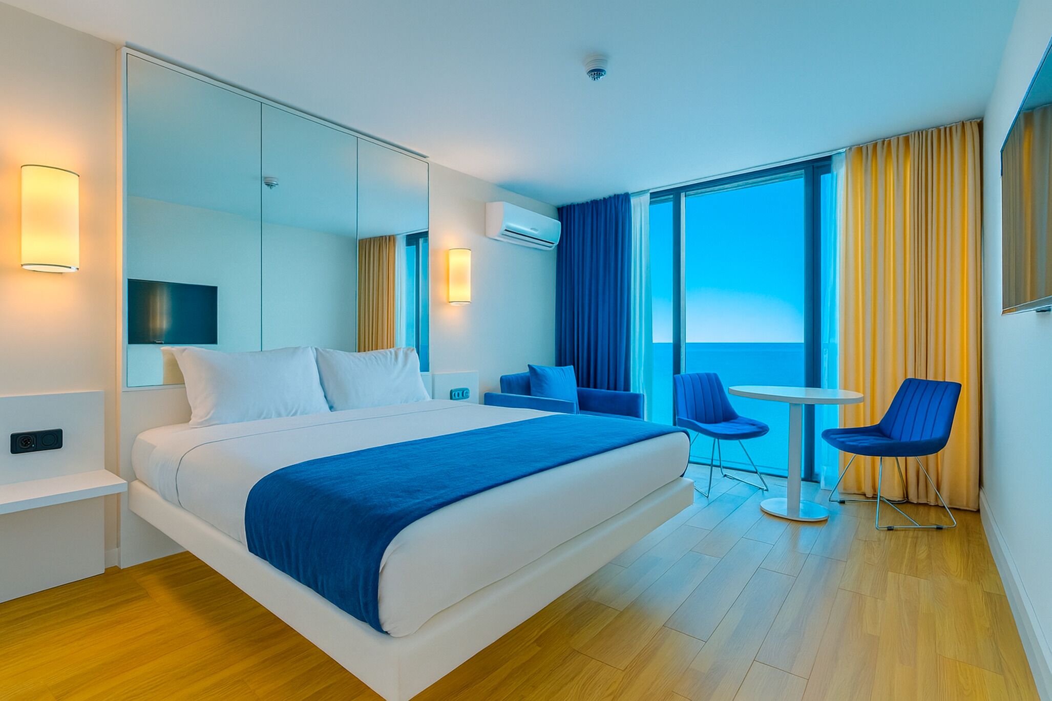 Suite estudio Confort, 1 habitación, no fumadores, vistas al mar | Sábanas de algodón egipcio y ropa de cama de alta calidad