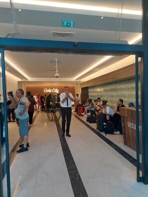 Reception - Comfort Inn Orbi City (Batumi)