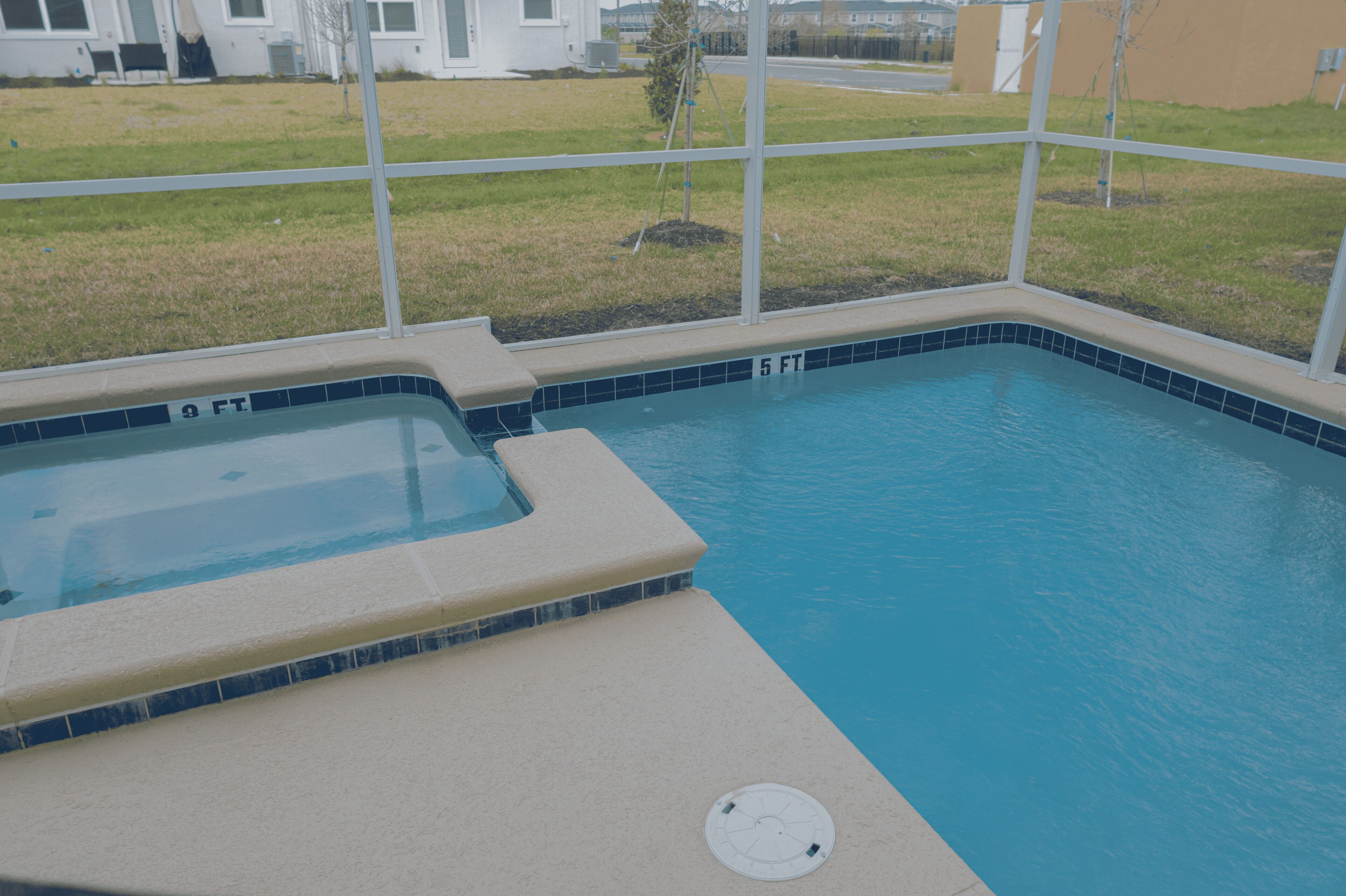 Spacious 5-Bedroom Retreat in Davenport Oasis