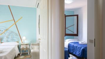 3 slaapkamers, een strijkplank/strijkijzer, gratis wifi, beddengoed