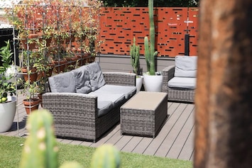 Outdoor seating at front of unit gets morning sun